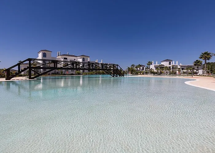 Апартаменти Stylish Hills With Lovely Views