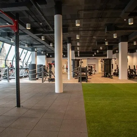 Stylish Hills With Lovely Views *