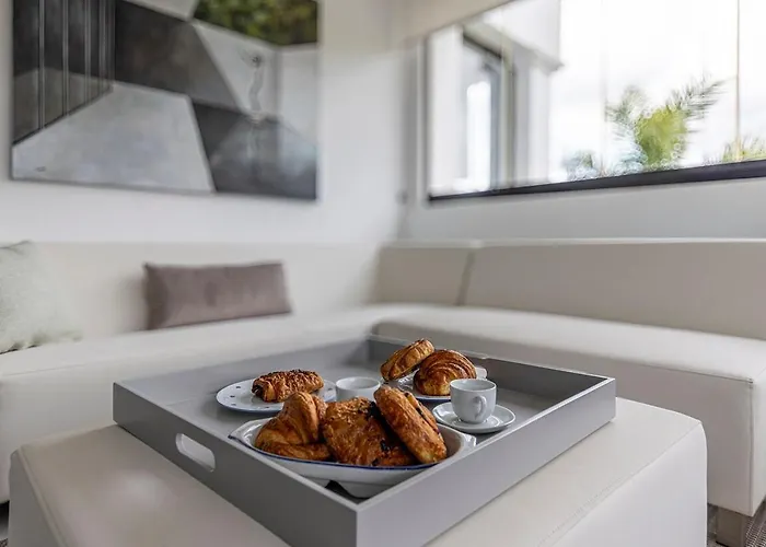 Apartman Stylish Hills With Lovely Views *