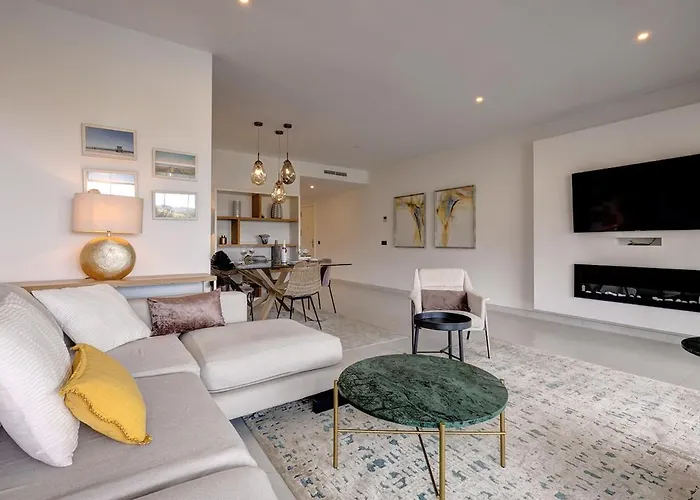 Stylish Hills With Lovely Views Apartman Estepona