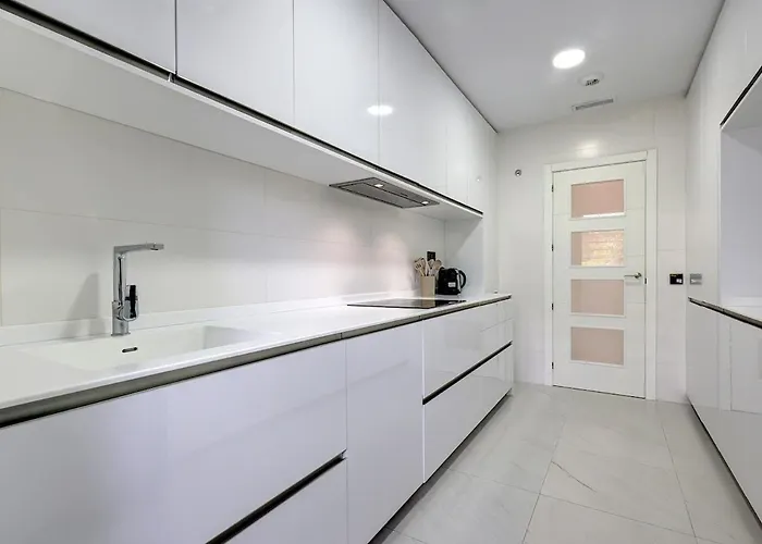 Stylish Hills With Lovely Views Apartman *