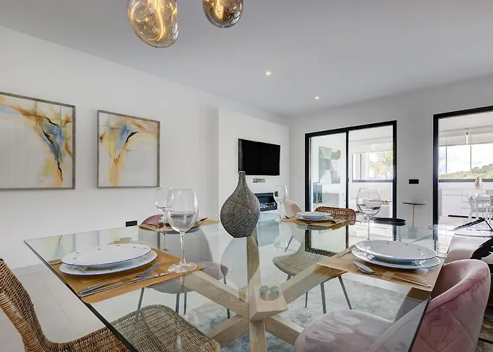 Apartman Stylish Hills With Lovely Views *