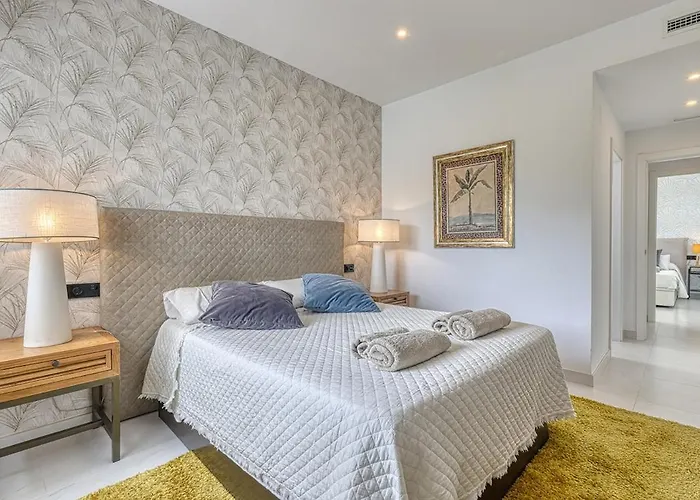 Apartman Stylish Hills With Lovely Views Estepona